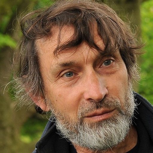 https://mediacdn.nhbs.com/contributorimages/geoff-oxford.jpg