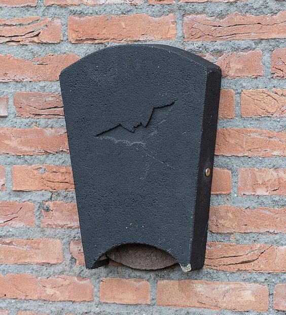 Beaumaris Woodstone® Bat Box