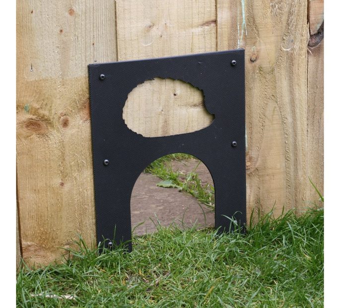 Eco Hedgehog Hole Fence Plate
