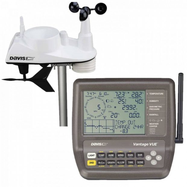 Davis Vantage Vue Weather Station 