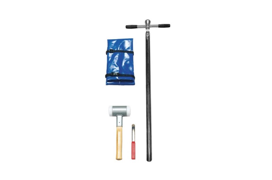 One-piece Gouge Auger Set - Hard Soils | NHBS Wildlife Survey & Monitoring